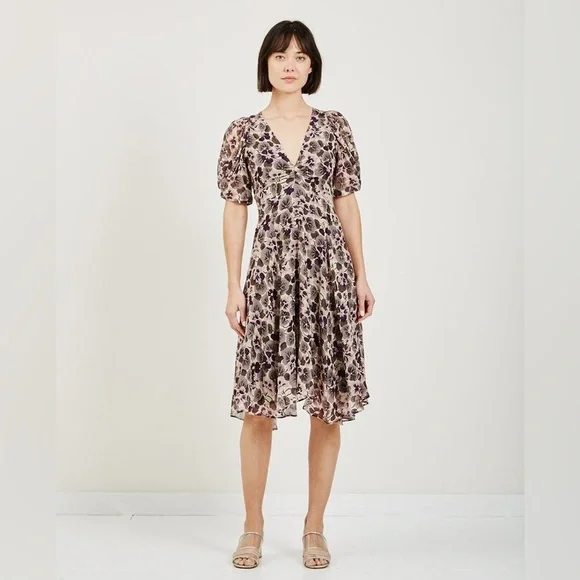 masscob silk dress NWOT Masscob Atares Silk Dress Short Sleeve in Floral Burgundy Print